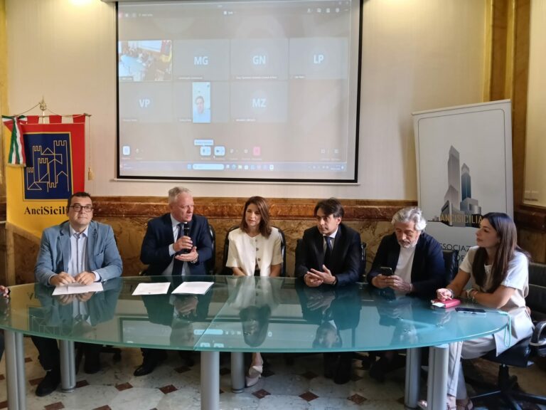 Incontro tra Anci Sicilia e l’assessore Ingala: “Maggiori trasferimenti ai Comuni e via libera al ddl sul Cal”