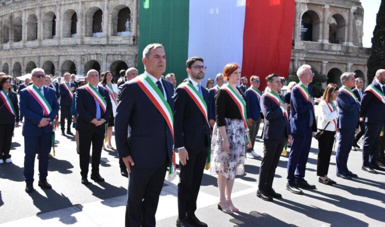 2 giugno, Manfredi: “I Sindaci in prima linea a rappresentare comunità e spirito della Repubblica”