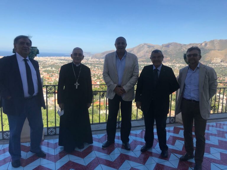 Ripresa dell’attività  scolastica, accordo fra ANCI Sicilia,  Conferenza episcopale siciliana, Assessorato regionale per la pubblica istruzione e Ufficio scolastico regionale per incentivare l’utilizzo di spazi parrocchiali anche  per le prestazioni didattiche